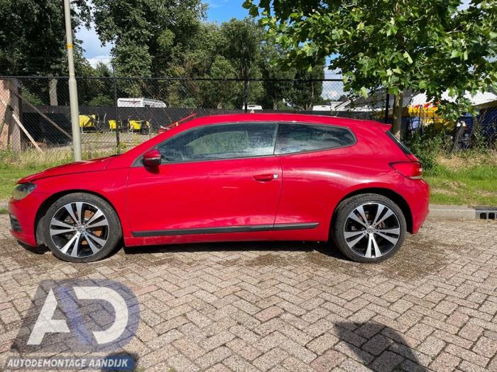 Volkswagen Scirocco 2.0 TSI 16V Sloopvoertuig (2011, Rood)