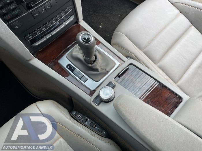 Mercedes E E-350 CGI V6 24V Sloopvoertuig (2010, Wit)