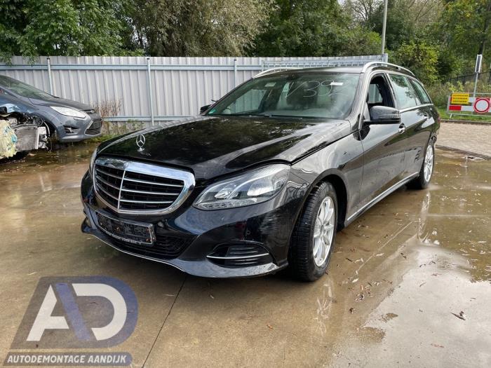 Mercedes E Estate E-200 CDI 16V BlueEfficiency,BlueTEC Sloopvoertuig (2015, Metallic, Zwart)