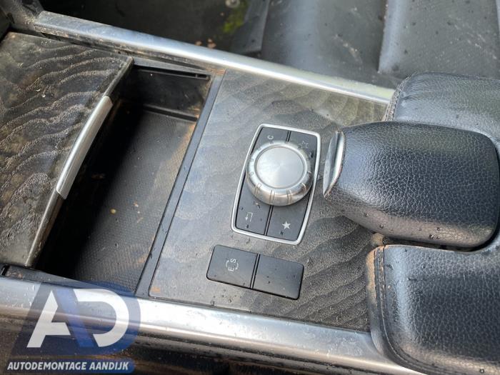 Mercedes E Estate E-200 CDI 16V BlueEfficiency,BlueTEC Sloopvoertuig (2015, Metallic, Zwart)