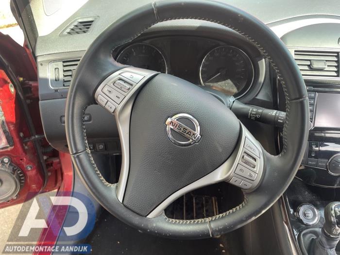 Nissan Pulsar 1.2 DIG-T 16V Sloopvoertuig (2016, Metallic, Rood)