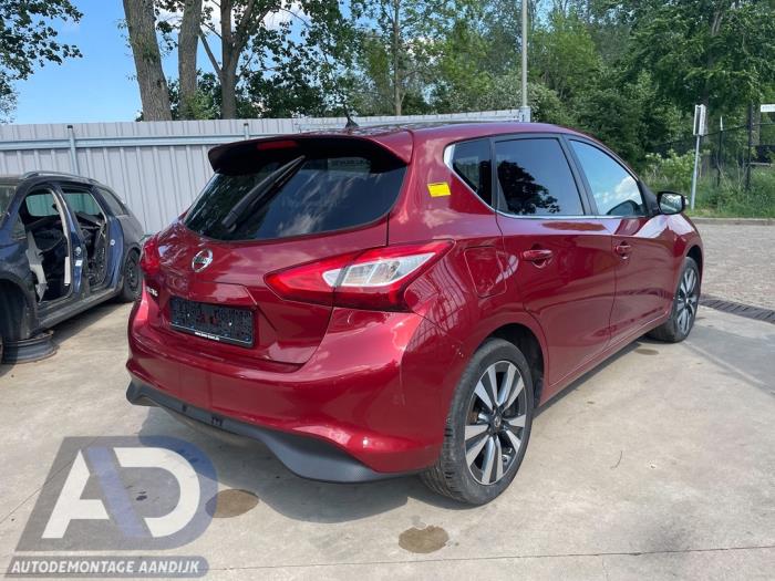 Nissan Pulsar 1.2 DIG-T 16V Sloopvoertuig (2016, Metallic, Rood)