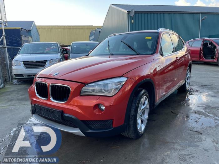 BMW X1 sDrive 18i 2.0 16V Sloopvoertuig (2012, Oranje)