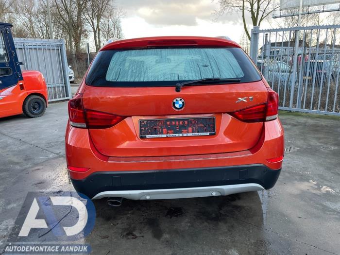 BMW X1 sDrive 18i 2.0 16V Sloopvoertuig (2012, Oranje)