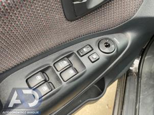 Hyundai Tucson 2.0 16V CVVT 4x2 Sloopvoertuig (2006, Zwart)