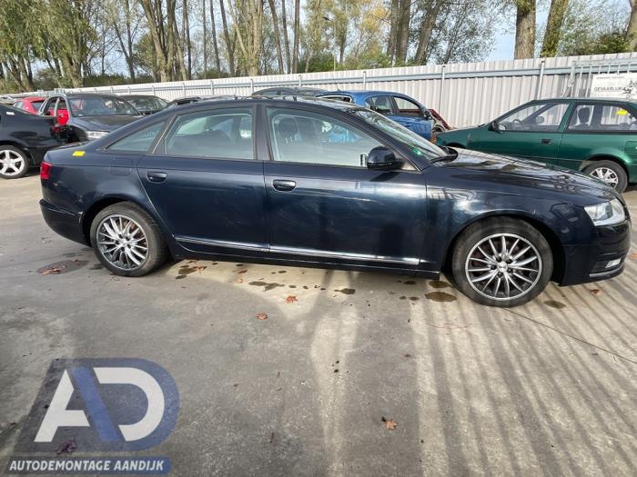 Audi A6 2.0 TDI 16V Sloopvoertuig (2010, Blauw)