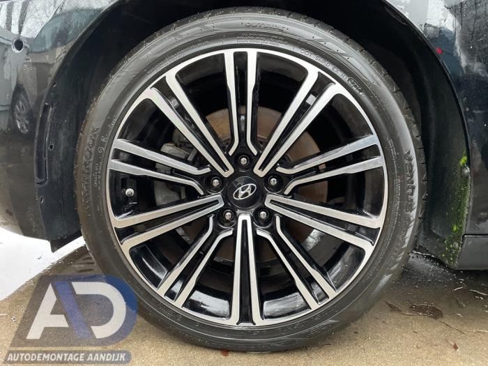 Hyundai i40 CW 1.7 CRDi 16V Sloopvoertuig (2016, Zwart)