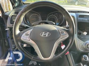 Hyundai iX20 1.6i 16V Sloopvoertuig (2019, Blauw)