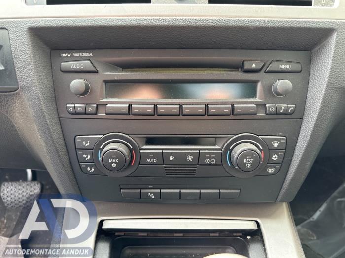 BMW 3 serie 320i 16V Sloopvoertuig (2006, Zilvergrijs)