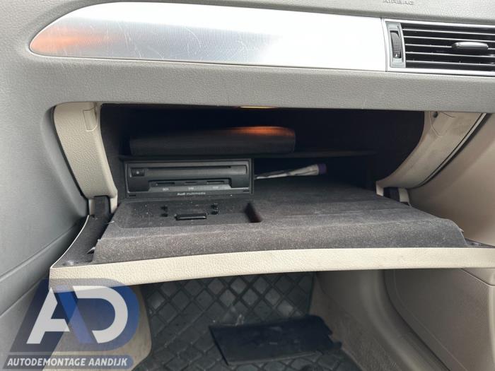 Audi A6 2.8 V6 24V FSI Sloopvoertuig (2011, Grijs)