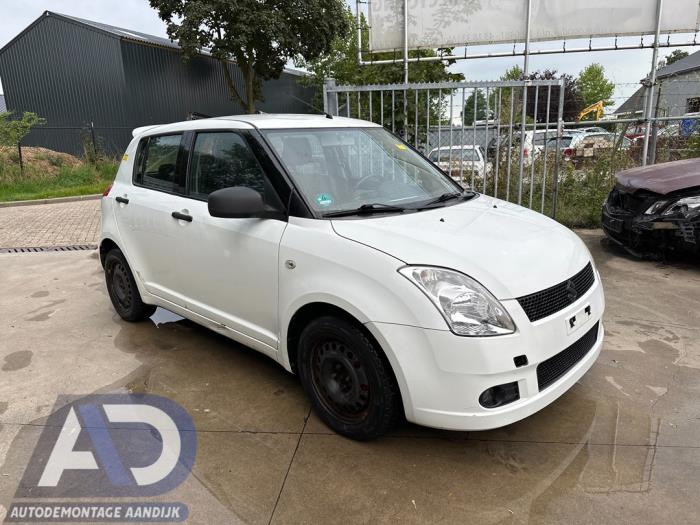 Suzuki Swift 1.3 VVT 16V Sloopvoertuig (2006, Wit)