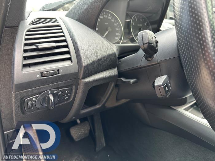 BMW 1 serie 118i 16V Sloopvoertuig (2008, Blauw)