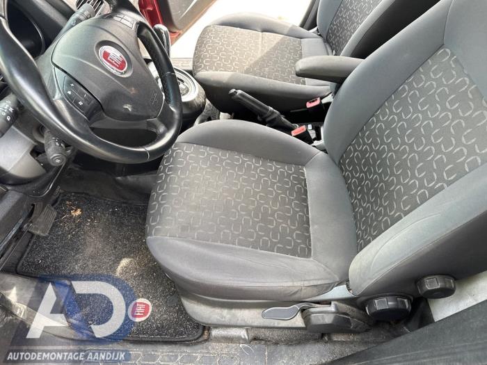 Fiat Doblo Cargo 1.6 D Multijet Dualogic Sloopvoertuig (2013, Bordeaux)