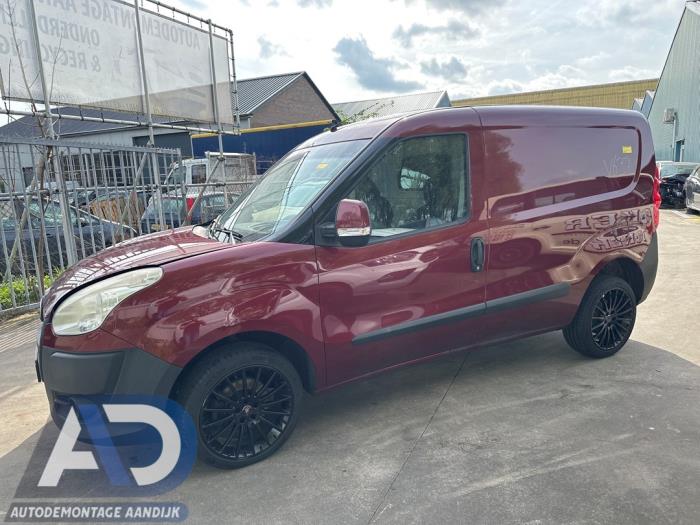 Fiat Doblo Cargo 1.6 D Multijet Dualogic Sloopvoertuig (2013, Bordeaux)