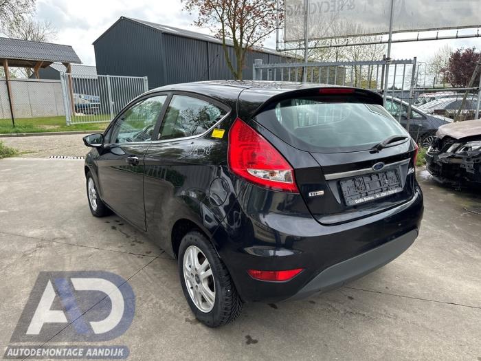 Ford Fiesta 6 1.6 TDCi 16V 90 Sloopvoertuig (2010, Zwart)