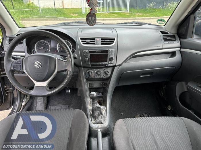 Suzuki Swift 1.2 16V Sloopvoertuig (2012, Zwart)