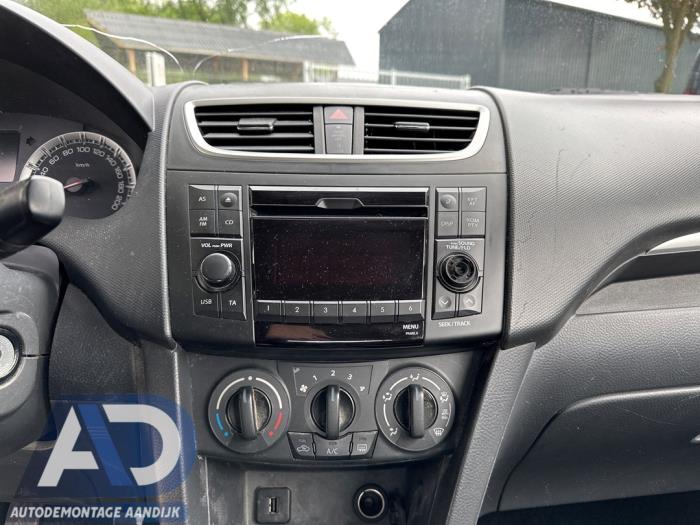 Suzuki Swift 1.2 16V Sloopvoertuig (2012, Zwart)