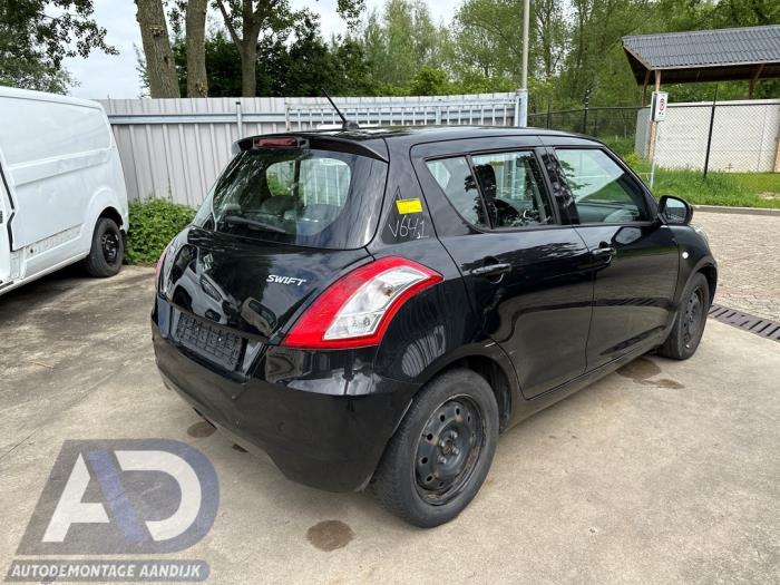 Suzuki Swift 1.2 16V Sloopvoertuig (2012, Zwart)