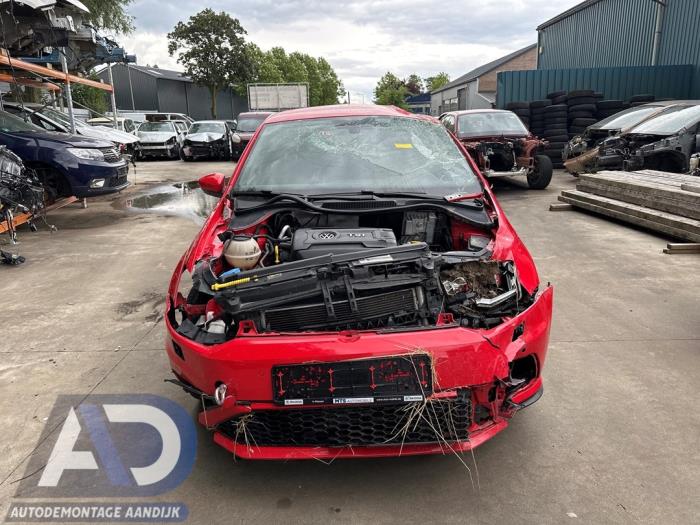 Volkswagen Polo V 1.8 GTI 16V Sloopvoertuig (2017, Rood)