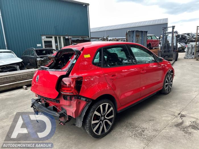 Volkswagen Polo V 1.8 GTI 16V Sloopvoertuig (2017, Rood)
