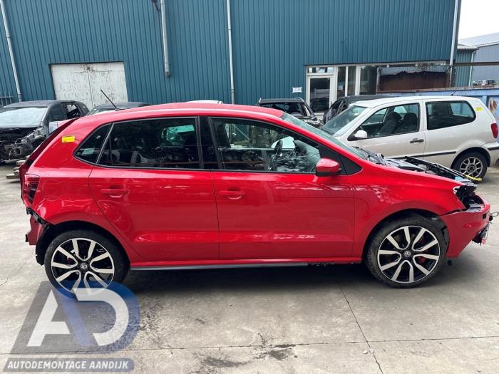 Volkswagen Polo V 1.8 GTI 16V Sloopvoertuig (2017, Rood)
