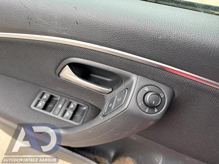 Volkswagen Polo V 1.8 GTI 16V Sloopvoertuig (2017, Rood)