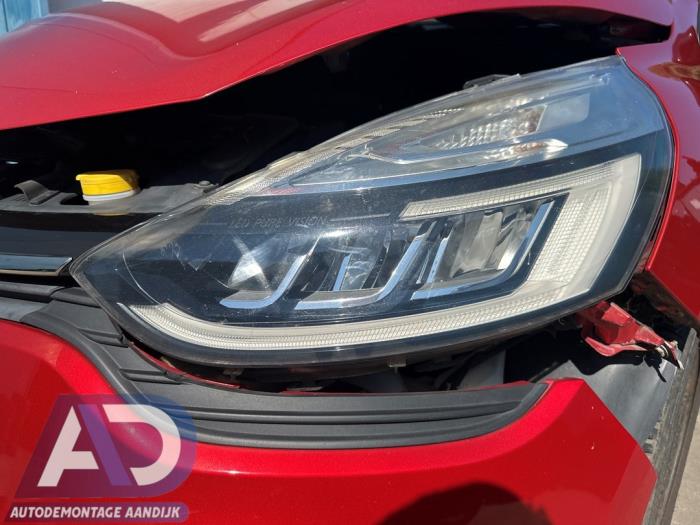 Renault Clio IV 0.9 Energy TCE 90 12V Sloopvoertuig (2017, Rood)