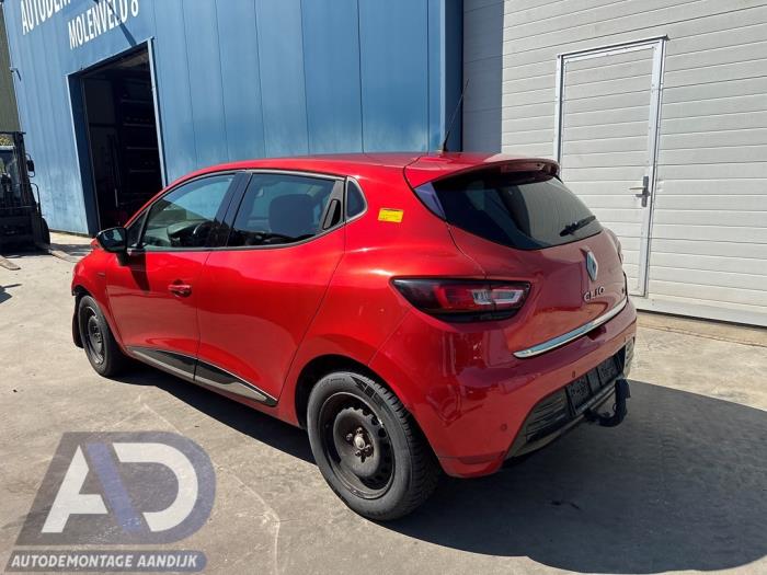 Renault Clio IV 0.9 Energy TCE 90 12V Sloopvoertuig (2017, Rood)