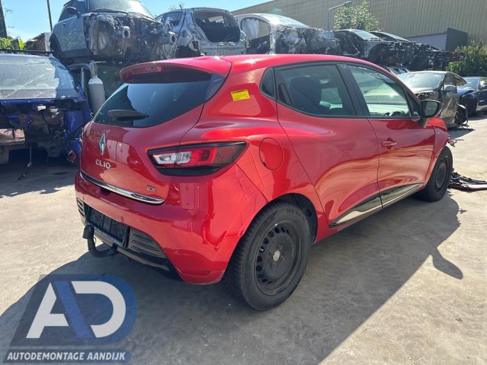 Renault Clio IV 0.9 Energy TCE 90 12V Sloopvoertuig (2017, Rood)