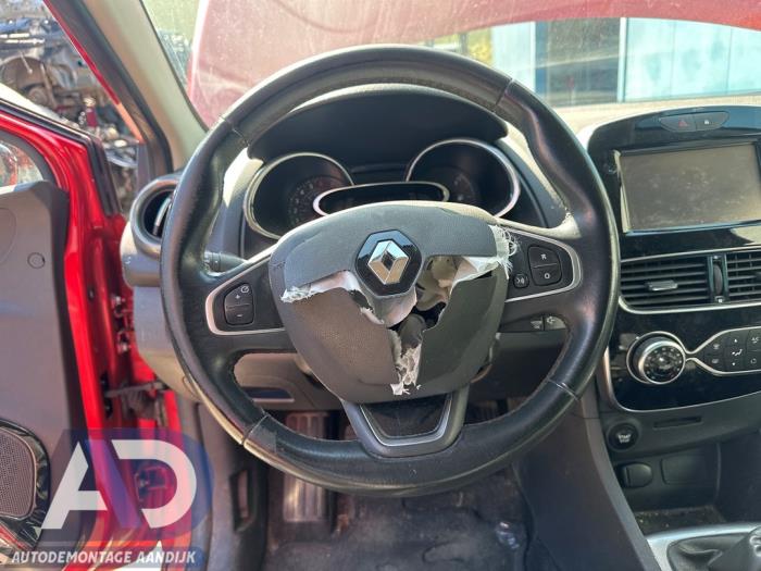 Renault Clio IV 0.9 Energy TCE 90 12V Sloopvoertuig (2017, Rood)