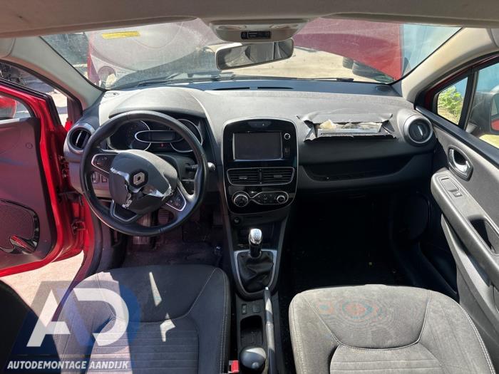 Renault Clio IV 0.9 Energy TCE 90 12V Sloopvoertuig (2017, Rood)