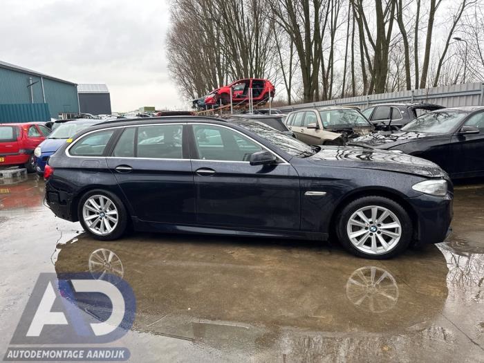 BMW 5 serie Touring 535d 24V Sloopvoertuig (2011, Blauw)
