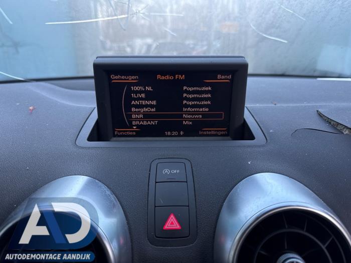 Audi A1 1.4 TFSI 16V 122 Sloopvoertuig (2012, Zwart)