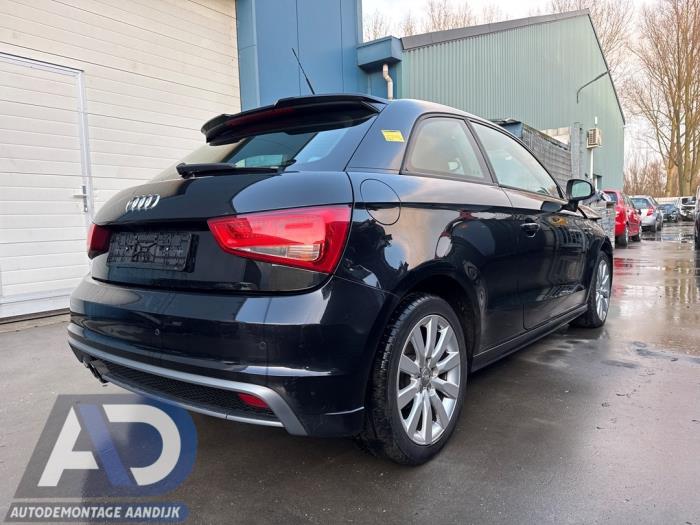 Audi A1 1.4 TFSI 16V 122 Sloopvoertuig (2012, Zwart)