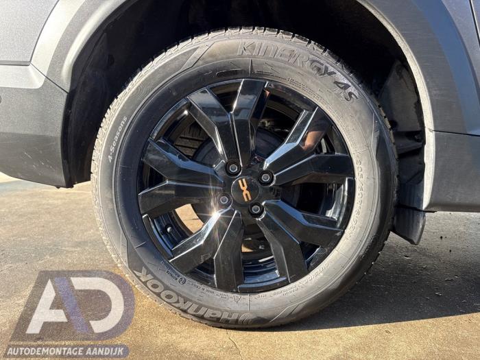 Dacia Jogger 1.0 TCe 110 12V Sloopvoertuig (2024, Grijs)