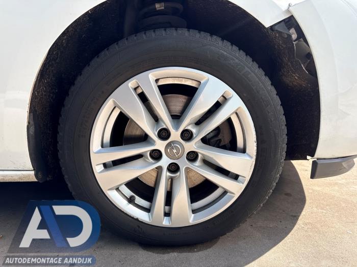 Opel Astra K Sports Tourer 1.6 CDTI 136 16V Sloopvoertuig (2019, Wit)