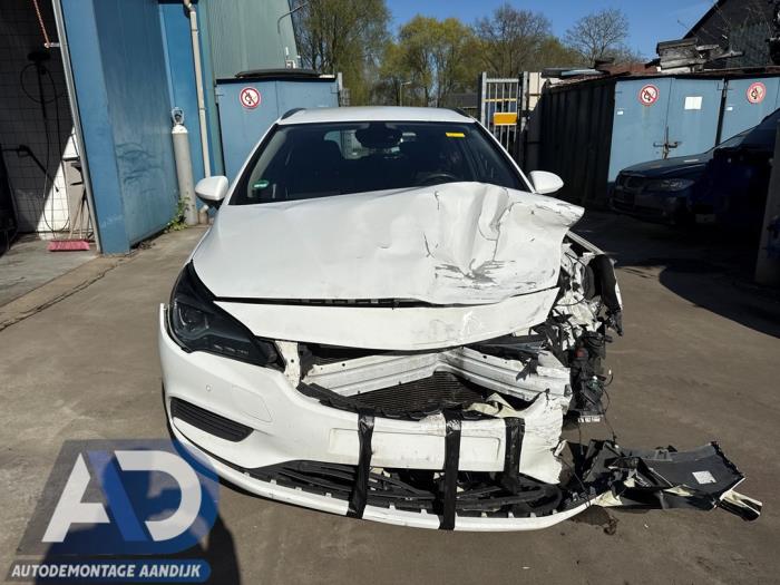 Opel Astra K Sports Tourer 1.6 CDTI 136 16V Sloopvoertuig (2019, Wit)