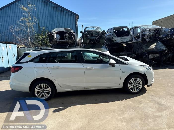 Opel Astra K Sports Tourer 1.6 CDTI 136 16V Sloopvoertuig (2019, Wit)