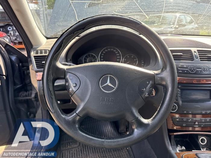 Mercedes E Combi 2.7 E-270 CDI 20V Sloopvoertuig (2005, Groen, Zwart)