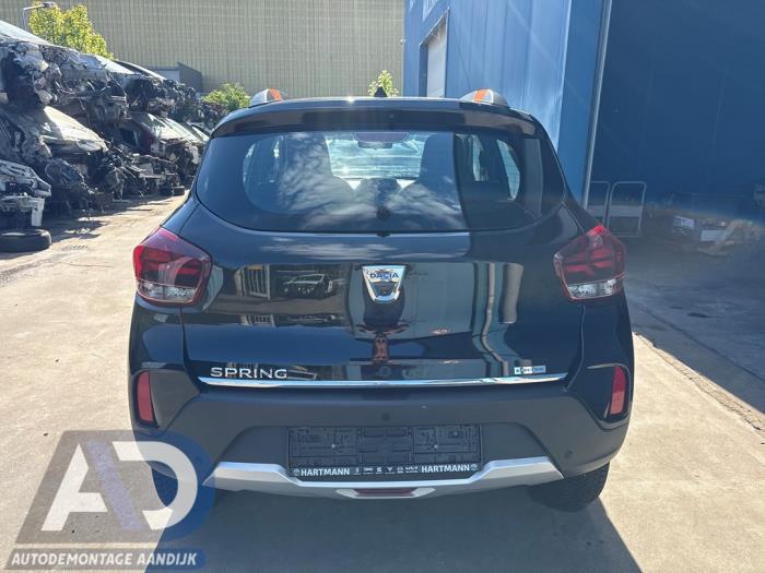 Dacia Spring 45 Sloopvoertuig (2022, Zwart, Oranje)