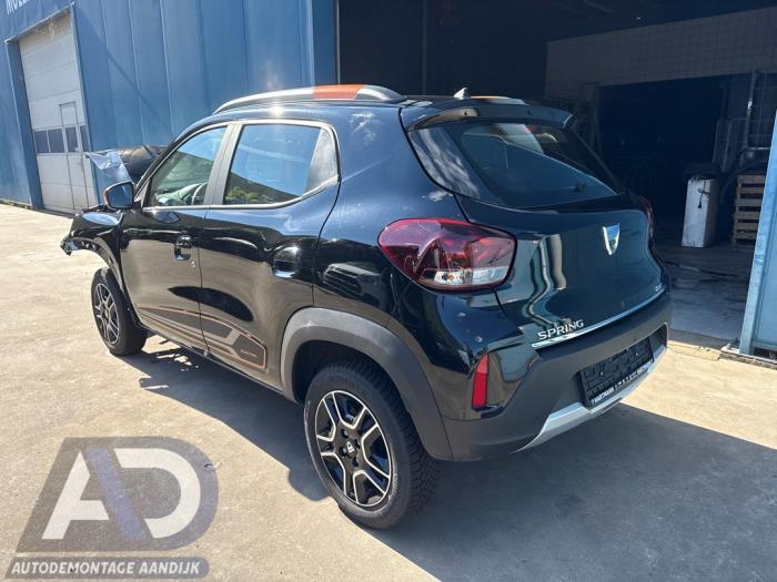 Dacia Spring 45 Sloopvoertuig (2022, Zwart, Oranje)