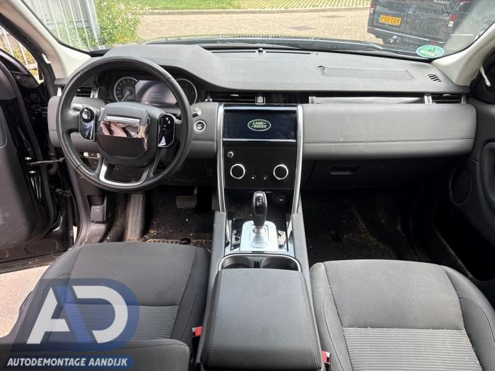 Landrover Discovery Sport 2.0 TD4 180 16V Sloopvoertuig (2020, Zwart)