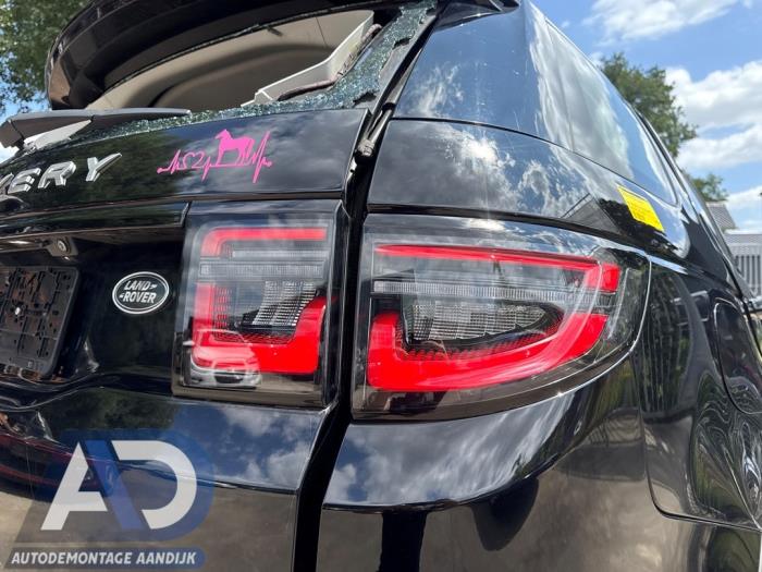Landrover Discovery Sport 2.0 TD4 180 16V Sloopvoertuig (2020, Zwart)