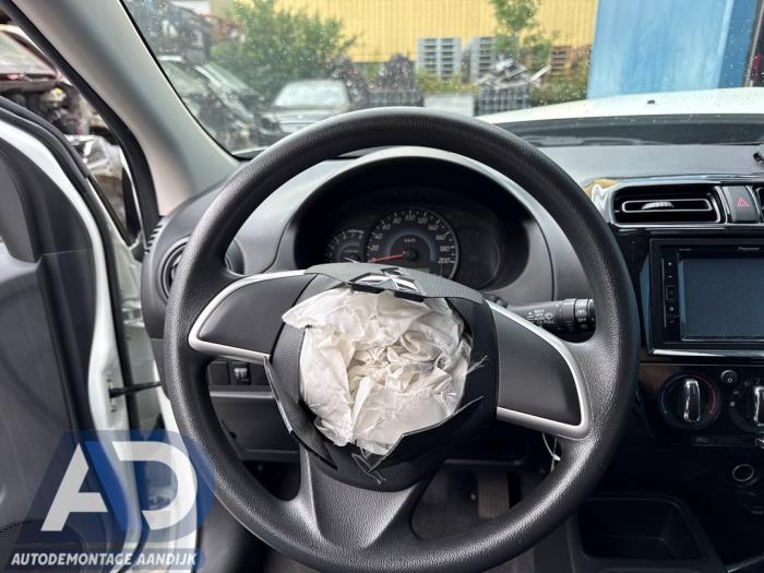 Mitsubishi Space Star 1.2 12V Sloopvoertuig (2023, Wit)