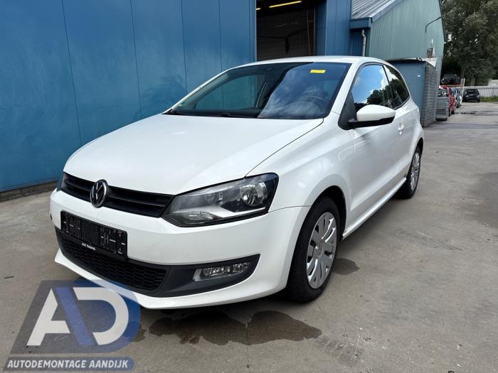 Volkswagen Polo V 1.2 12V BlueMotion Technology Sloopvoertuig (2011, Wit)
