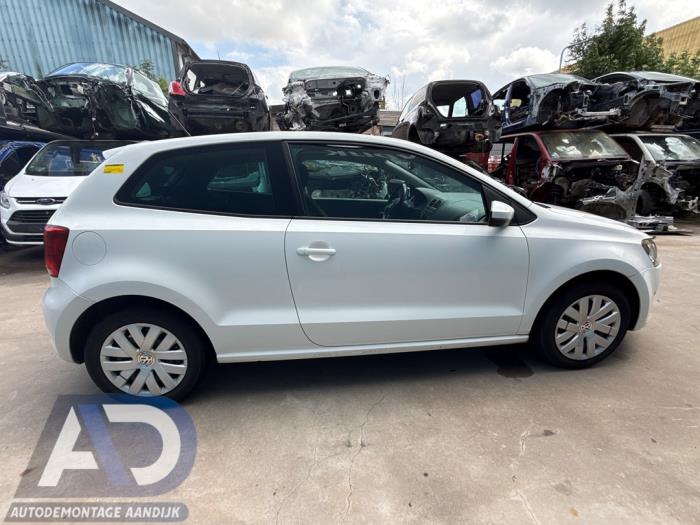 Volkswagen Polo V 1.2 12V BlueMotion Technology Sloopvoertuig (2011, Wit)