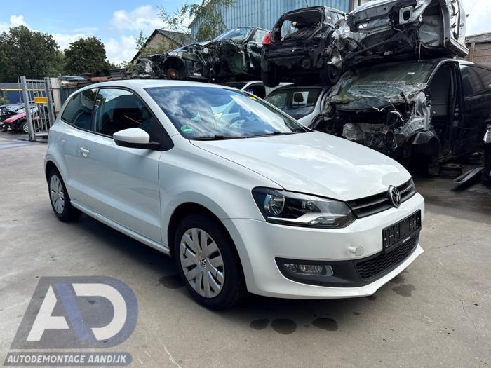 Volkswagen Polo V 1.2 12V BlueMotion Technology Sloopvoertuig (2011, Wit)