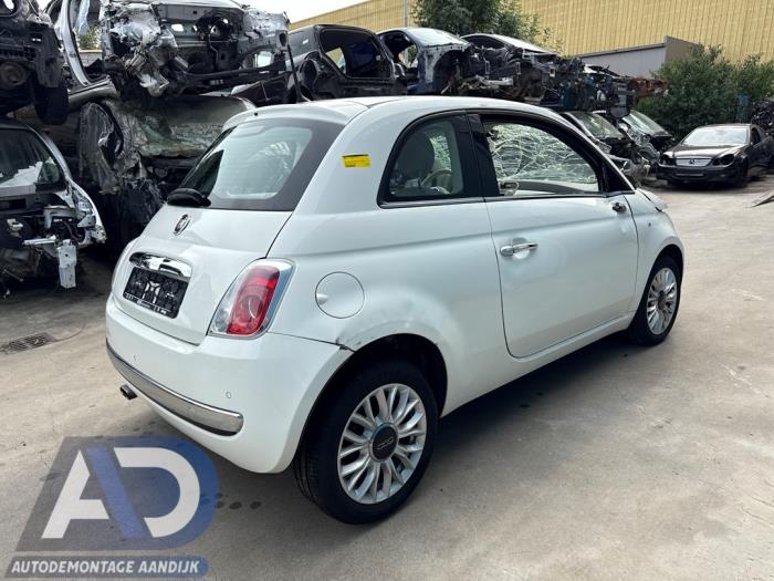 Fiat 500 0.9 TwinAir 85 Sloopvoertuig (2014, Wit)