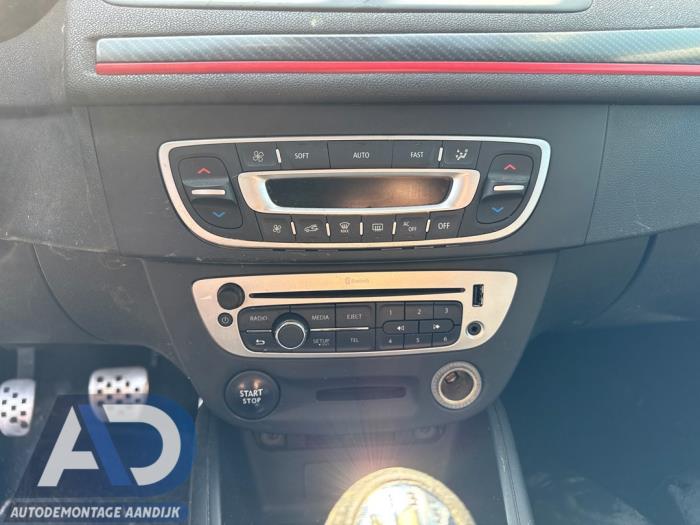 Renault Megane III Grandtour 1.5 dCi 110 Sloopvoertuig (2012, Grijs)