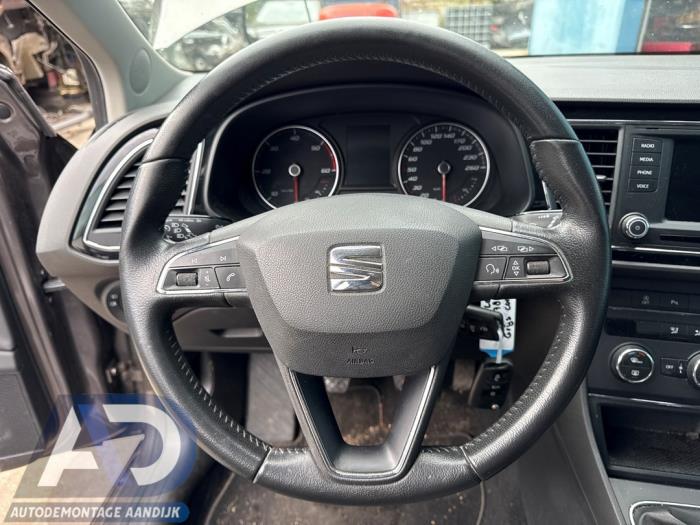Seat Leon ST 1.6 TDI Ecomotive 16V Sloopvoertuig (2015, Grijs)